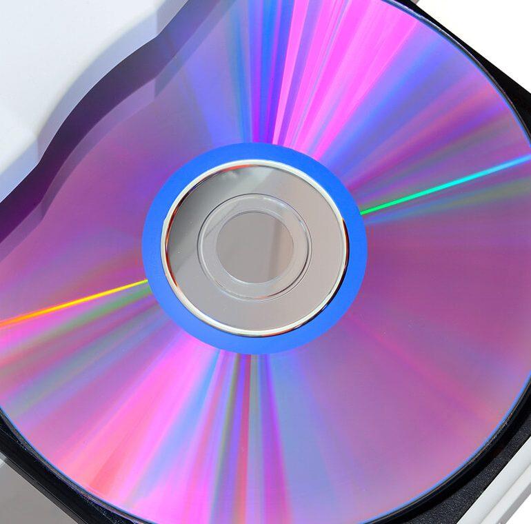 CDs y DVDs